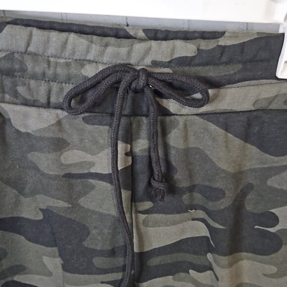 Camo jogger sweatpants - Picture 2 of 6
